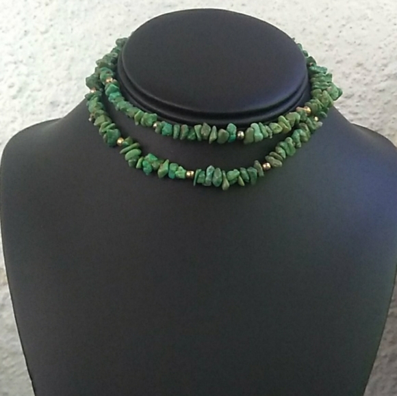 2FT+ VINTAGE All Natural Green Turquoise Chip Necklace **SALE PRICE** - Picture 12 of 12